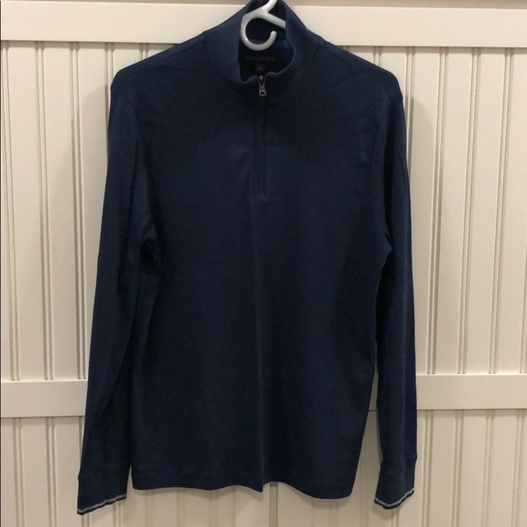 Banana Republic Other - Men’s Banana Republic Mick Neck Cotton Top Medium Banana Republic Other - Men’s Banana Republic Mick Neck Cotton Top Medium